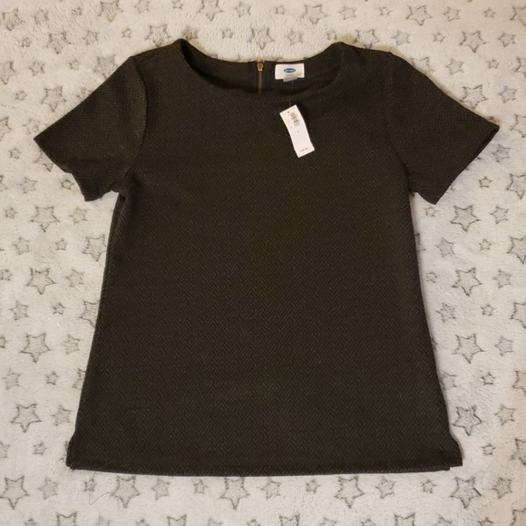 3/$20 Old Navy Gray & Black Short Sleeve Top - Picture 1 of 4